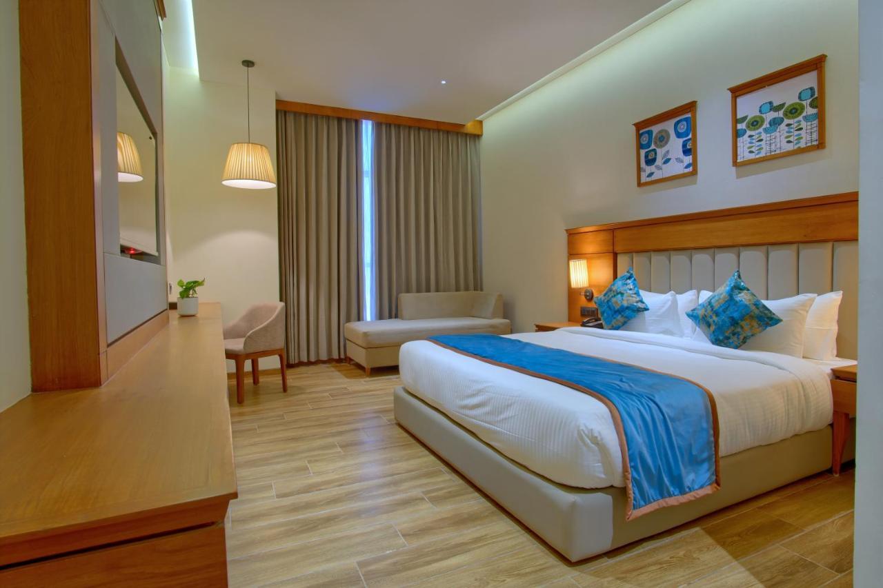 Hotel Sayaji Morbi Zewnętrze zdjęcie
