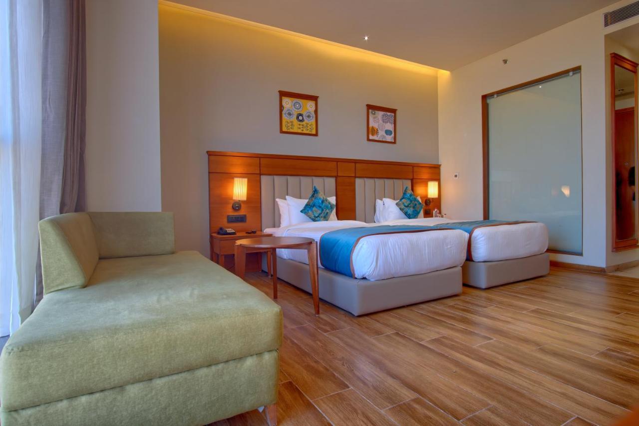 Hotel Sayaji Morbi Zewnętrze zdjęcie