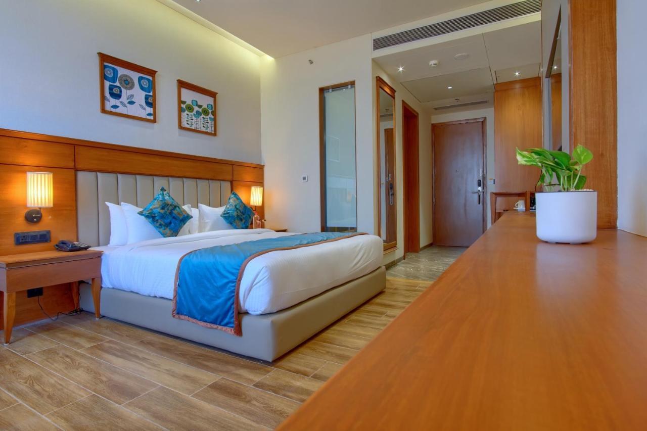 Hotel Sayaji Morbi Zewnętrze zdjęcie