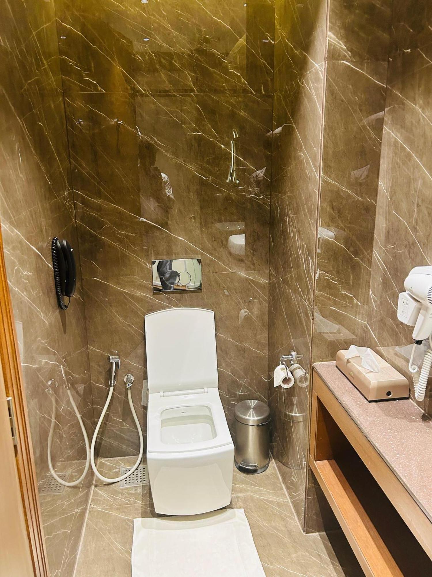 Hotel Sayaji Morbi Zewnętrze zdjęcie